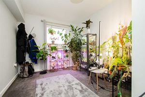 Photo 7- click for photo gallery